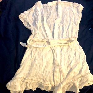 Abercrombie and Fitch White Big Kids coverup